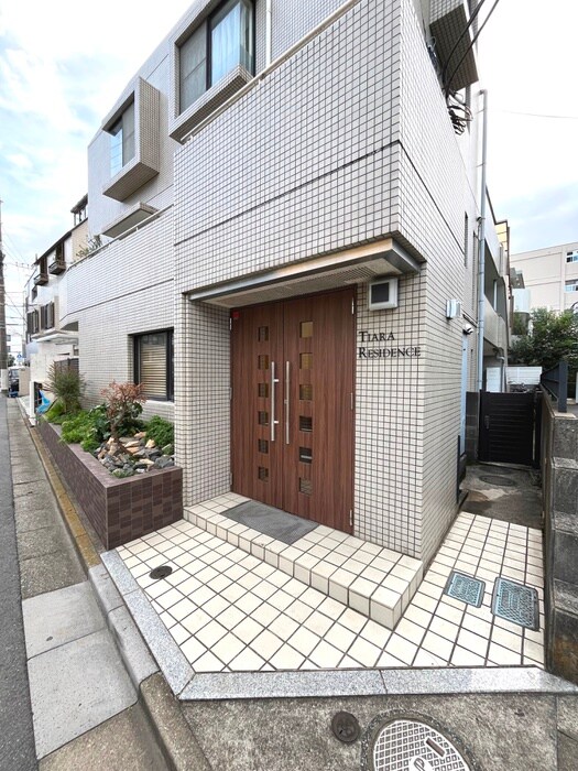 ティアロレジデンスの物件外観写真