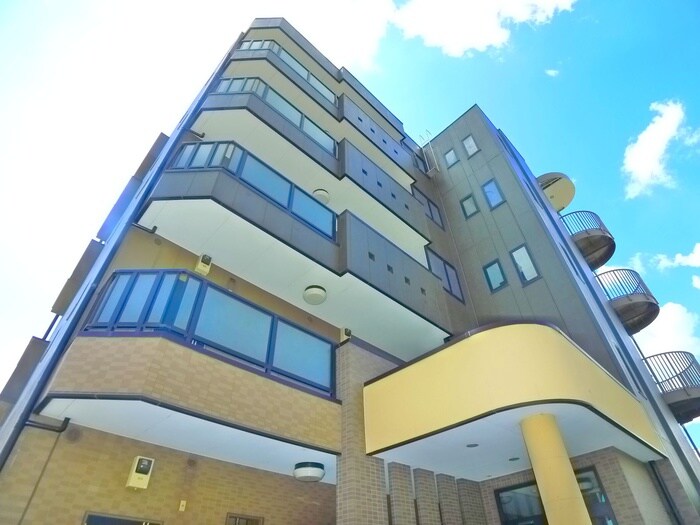 フラワー５号館の物件外観写真