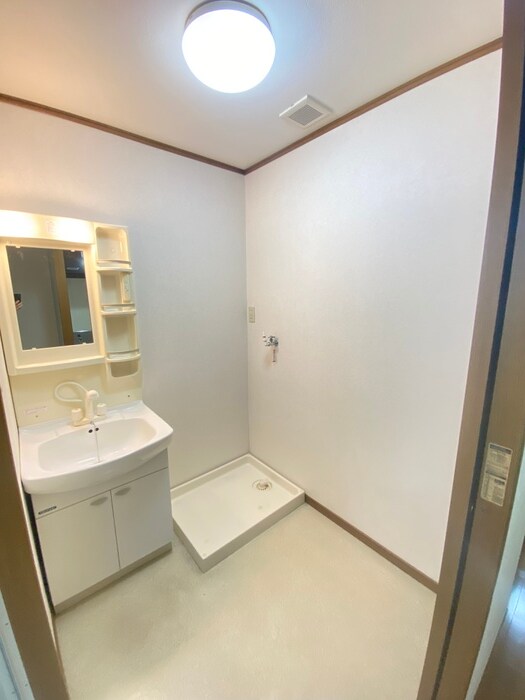 フラワー５号館の物件内観写真