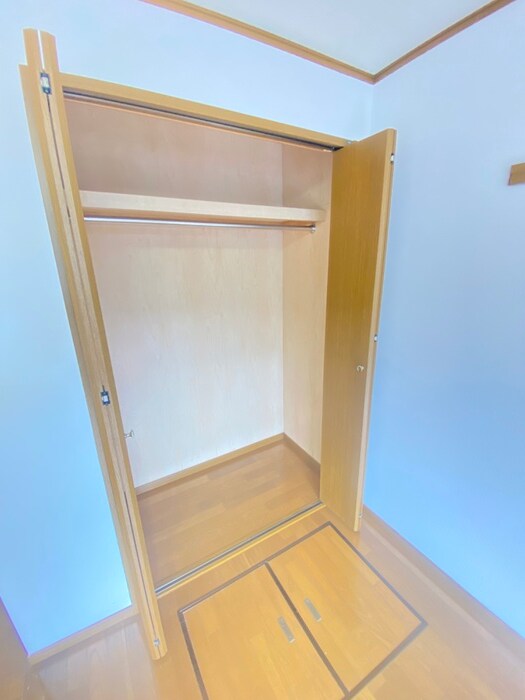 フラワー５号館の物件内観写真