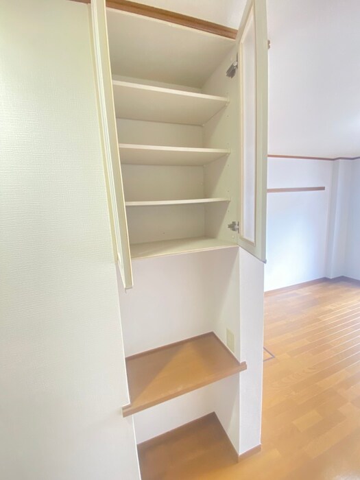 フラワー５号館の物件内観写真