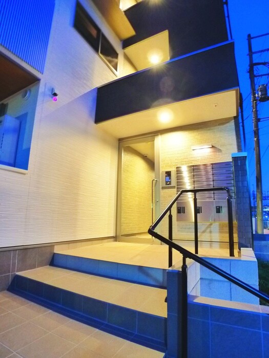 TREESⅡの物件外観写真