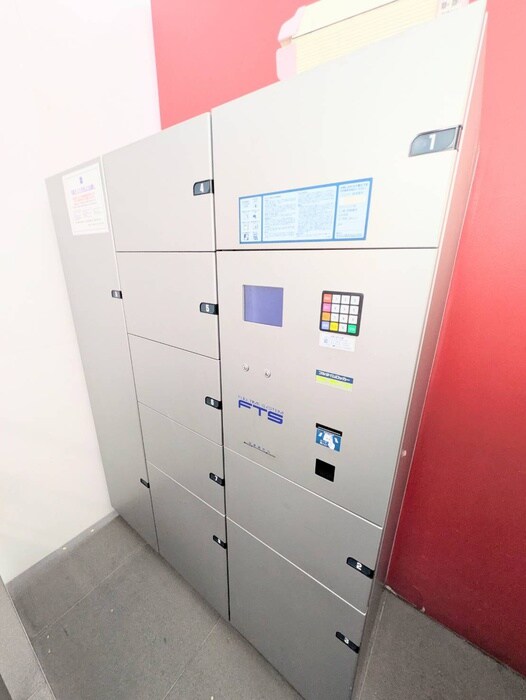 レジディア市ヶ谷の物件外観写真