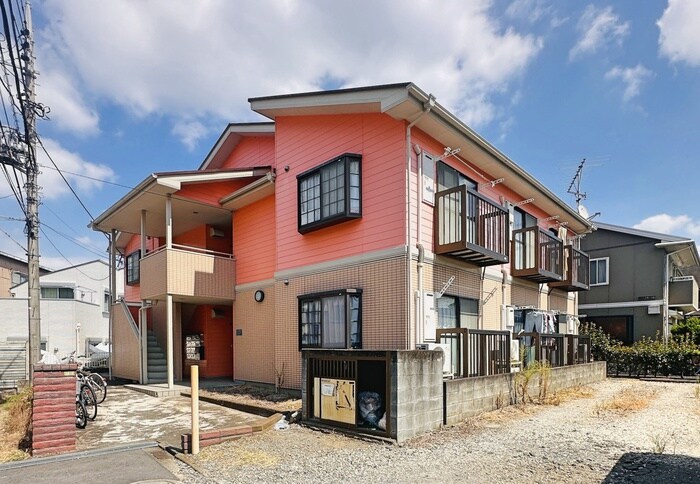 リヴェ－ル仙川の物件外観写真