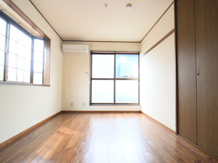 リヴェ－ル仙川の物件内観写真