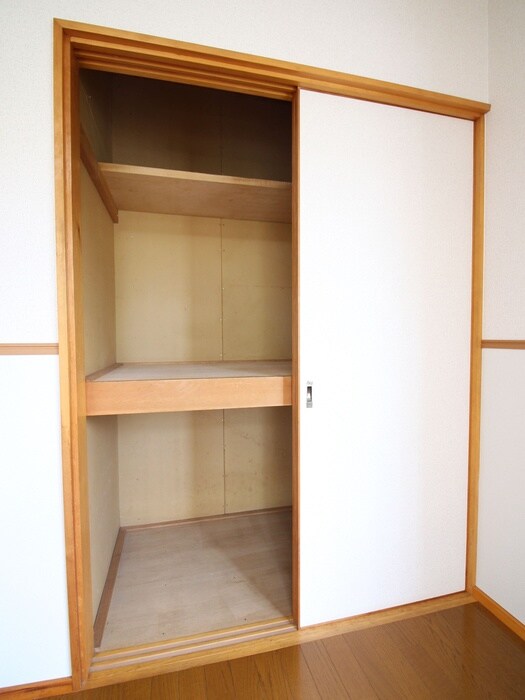 ポエムⅡの物件内観写真