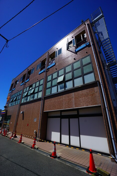 第３加賀ビルの物件外観写真