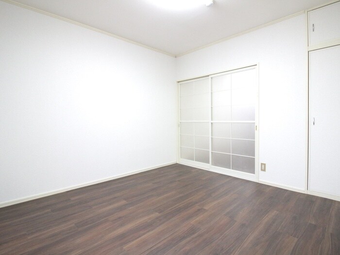 タウンハウスツクモの物件内観写真