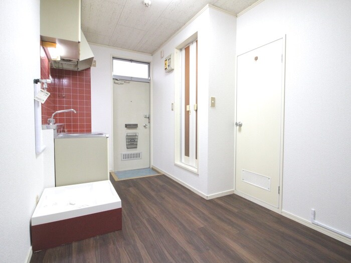 タウンハウスツクモの物件内観写真