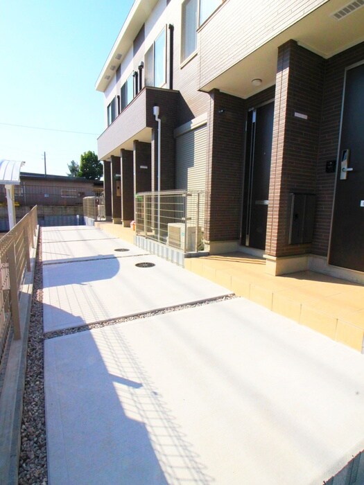 アルビコッカの物件外観写真