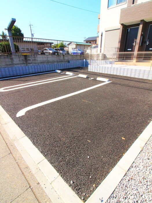 アルビコッカの物件外観写真