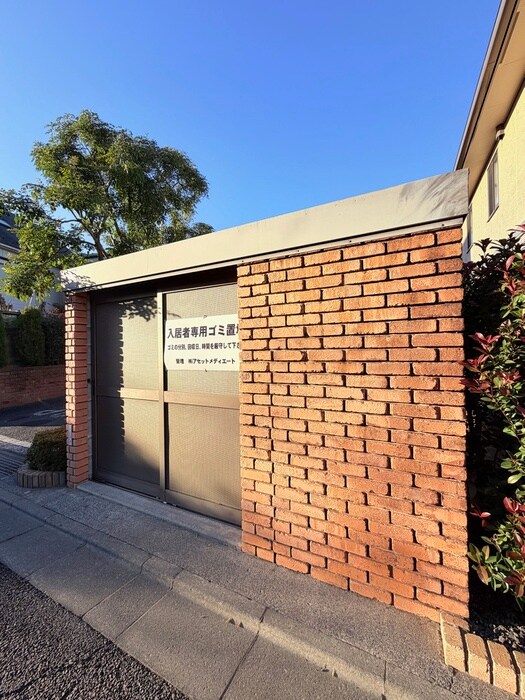 プルミエＢの物件外観写真