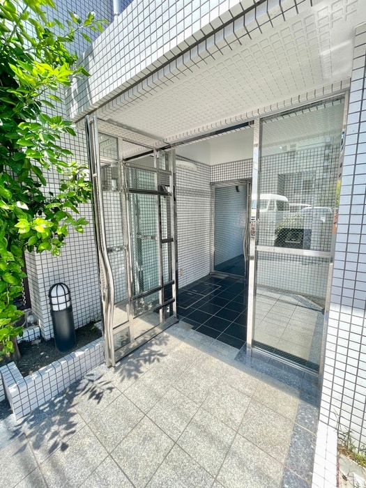 ル・メゾン要町の物件外観写真