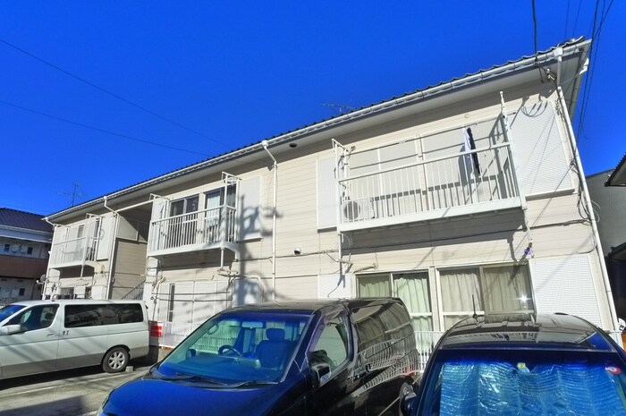 アドミナル３号棟の物件外観写真