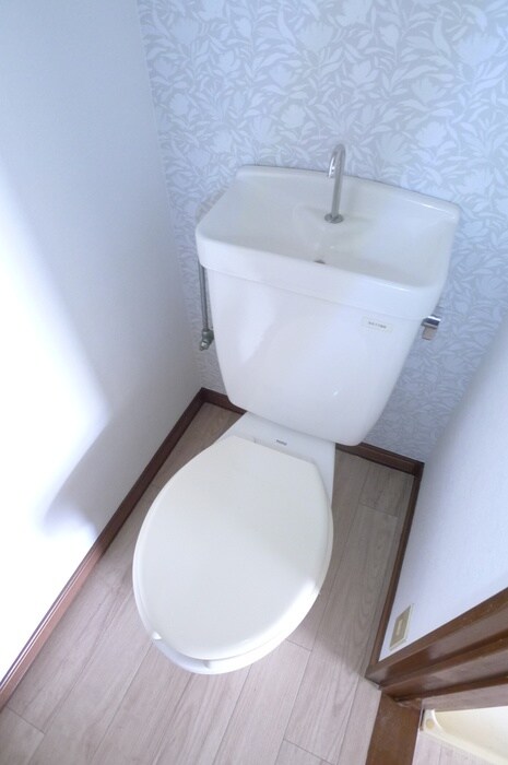 アドミナル３号棟の物件内観写真