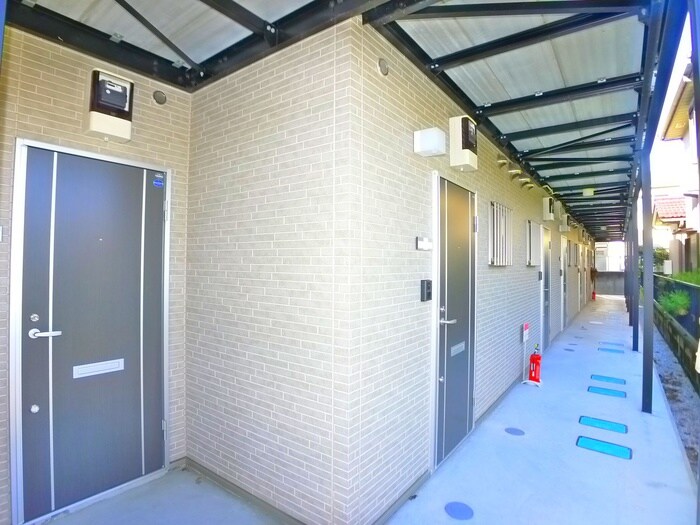 ロイヤル常盤台の物件外観写真