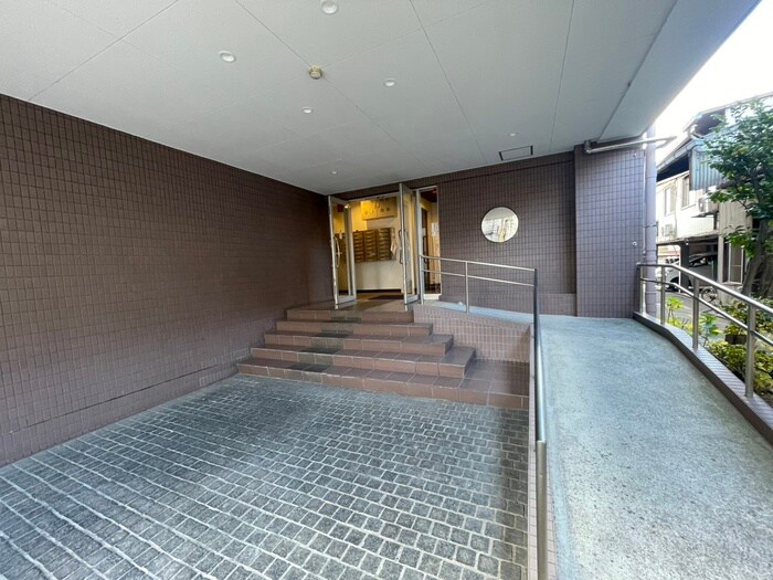 エクセル羽沢の物件外観写真