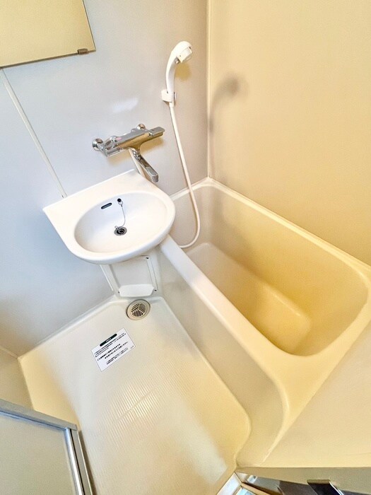 ヤンズパレスの物件内観写真