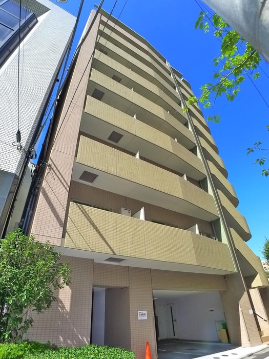 プロムナ－ド岩楯の物件外観写真