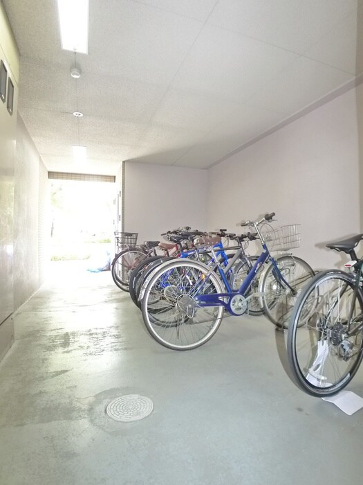 プロムナ－ド岩楯の物件外観写真