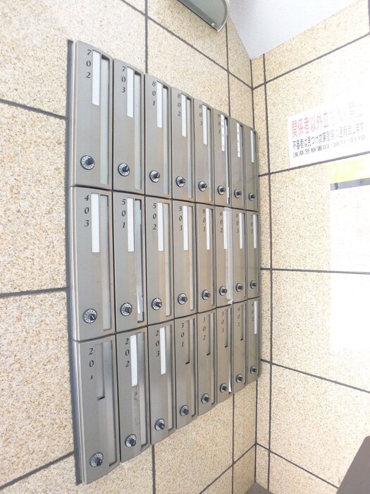 プロムナ－ド岩楯の物件外観写真