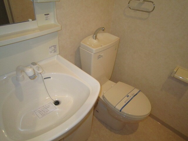 プロムナ－ド岩楯の物件内観写真