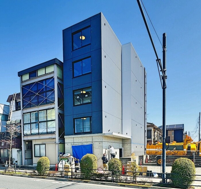 トネリパークフロント１の物件外観写真