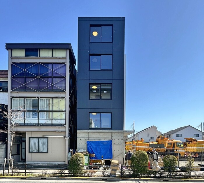 トネリパークフロント１の物件外観写真