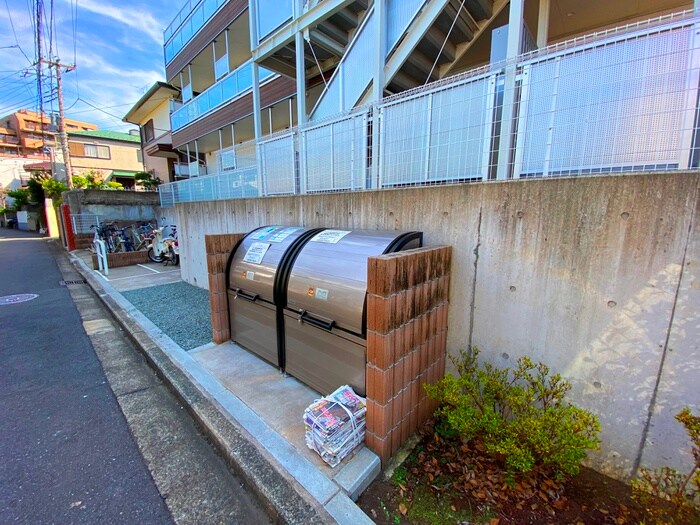 リブリ・踊場の物件外観写真