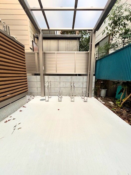 ナークニクの物件外観写真