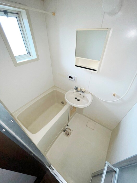 ｻﾝﾊｲﾂ二宮の物件内観写真