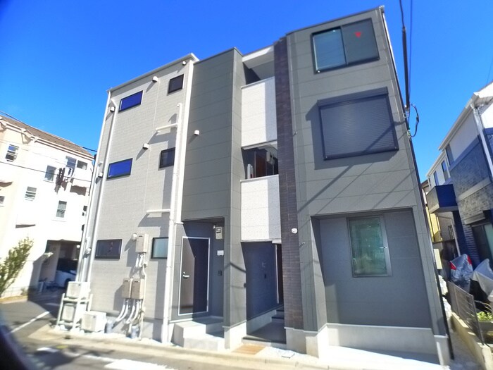 セント リヴィア Kの物件外観写真