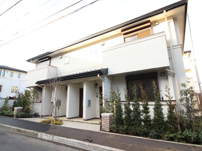 Halcyon Place G棟の物件外観写真