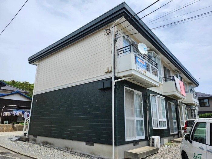 秋谷グリ－ンヴィラＢの物件外観写真