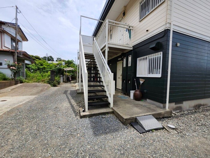 秋谷グリ－ンヴィラＢの物件外観写真