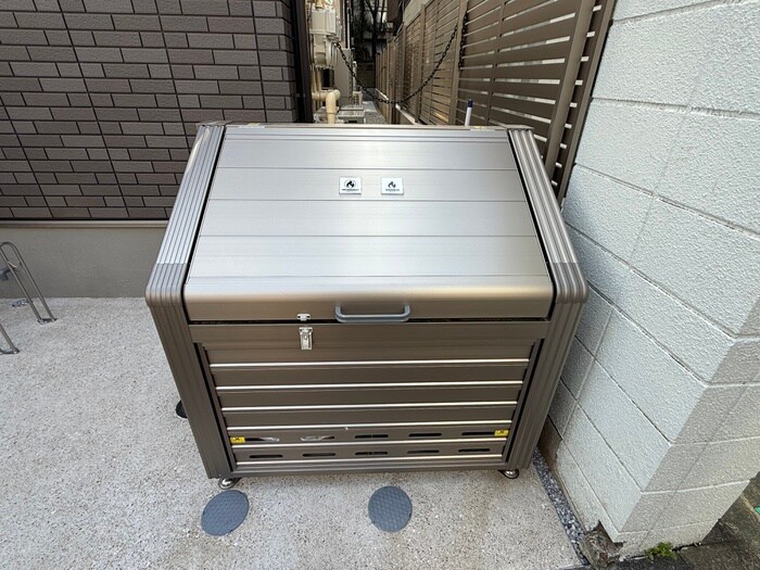 ヴィラ・シンビオーズ三軒茶屋の物件外観写真