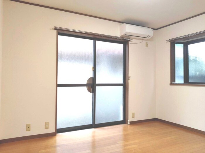 サンテラス弐番館の物件内観写真