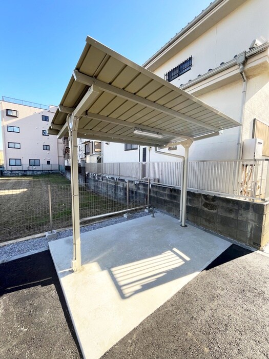 ジャルディニエの物件外観写真