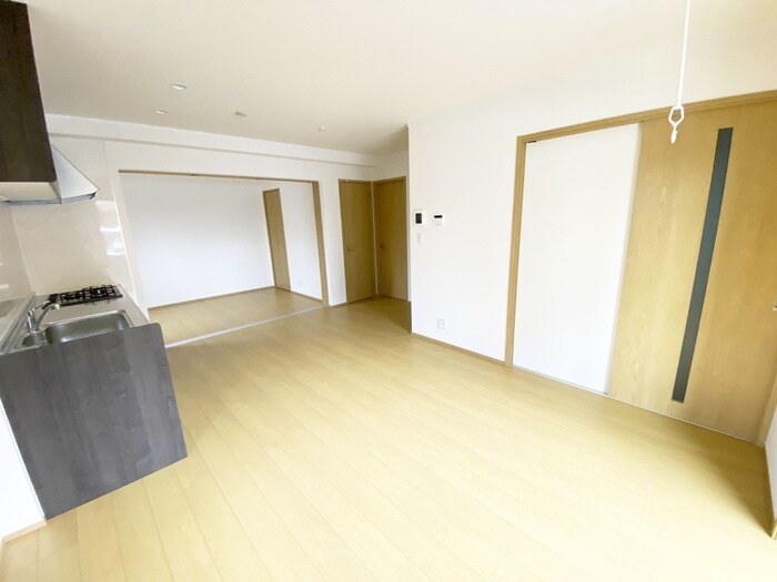 ジャルディニエの物件内観写真