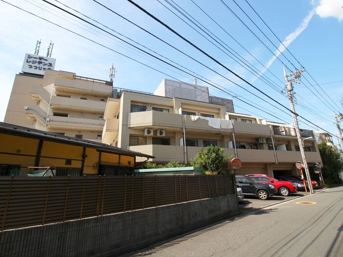 シーザーレジデンスつつじヶ丘の物件外観写真