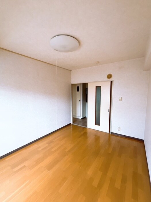 シーザーレジデンスつつじヶ丘の物件内観写真