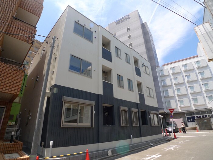 サウダージの物件外観写真