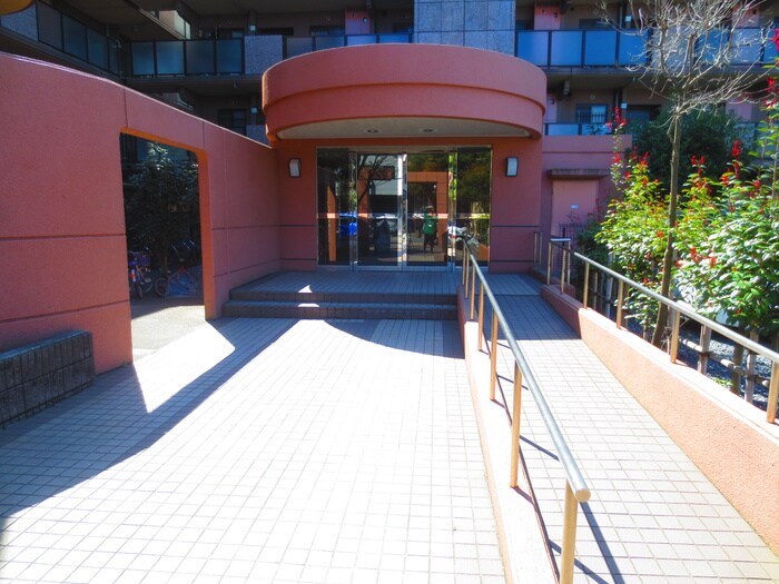 グランドルチェの物件外観写真