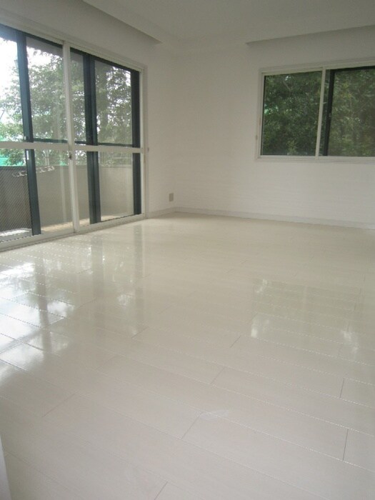 レジディア上目黒(304)の物件内観写真