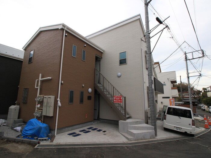 トミーハウス片倉の物件外観写真