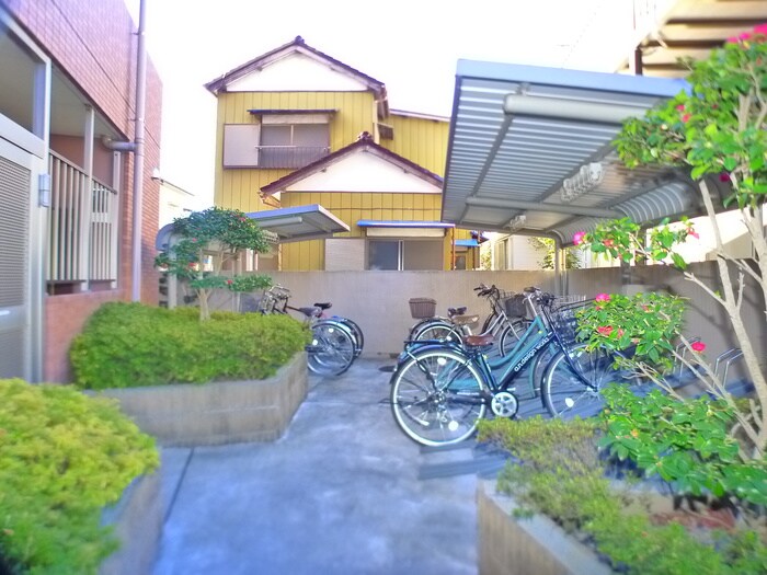 エスパシオＥの物件外観写真