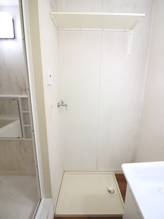 ライフコア萩Ａの物件内観写真