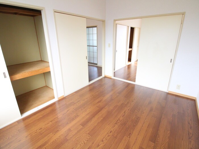 ライフコア萩Ａの物件内観写真