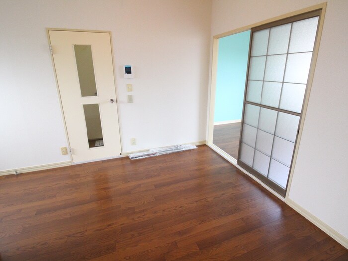 ライフコア萩Ａの物件内観写真