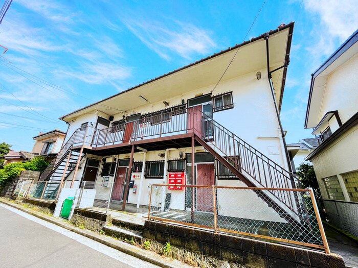 山百合荘の物件外観写真